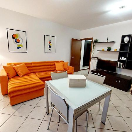 Monolocale-7 Minuti Da Bergamo, 10 Minuti Milan Bergamo Airport Apartamento Gorle Exterior foto