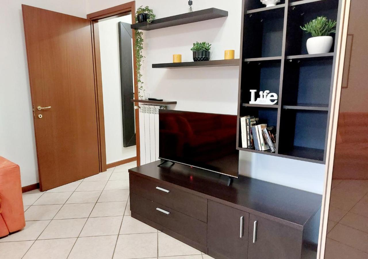 Monolocale-7 Minuti Da Bergamo, 10 Minuti Milan Bergamo Airport Apartamento Gorle Exterior foto